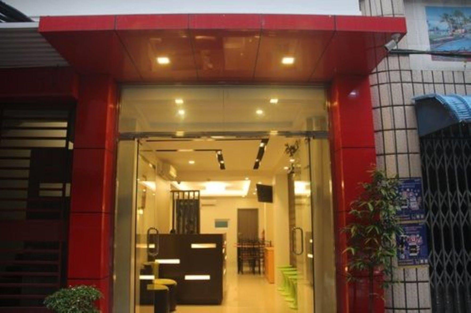 فندق ذا فايب إن يانغون المظهر الخارجي الصورة